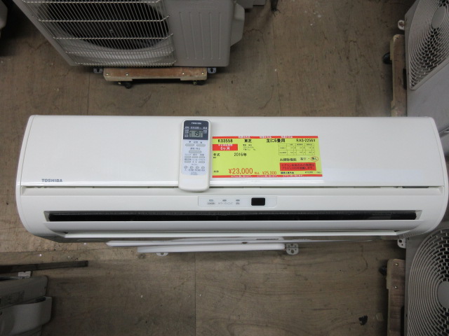 K03558 東芝 中古エアコン 主に6畳用 冷房能力 2.2KW ／ 暖房能力2.2KW